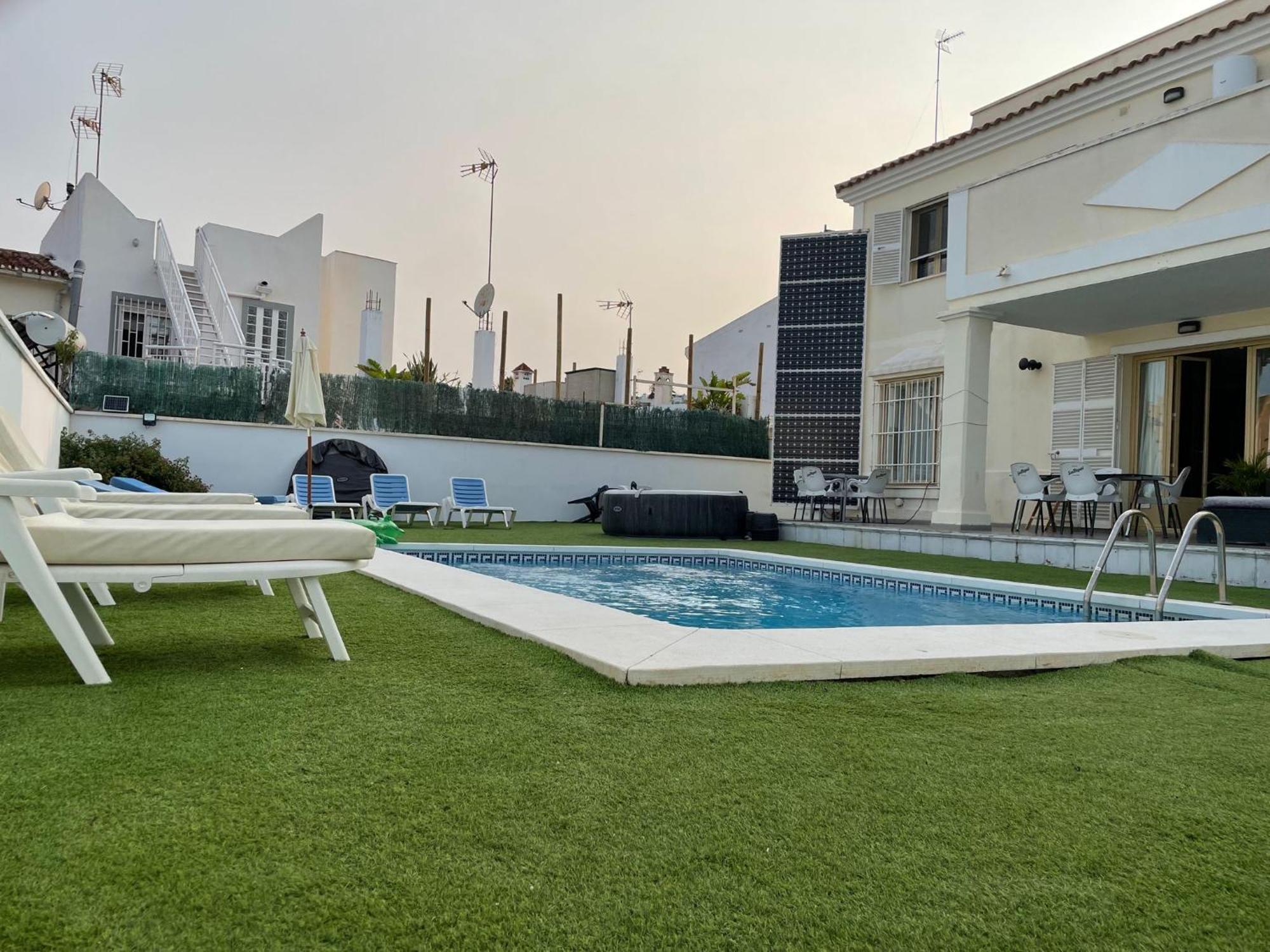 Villa Bonita Torremolinos Exterior photo